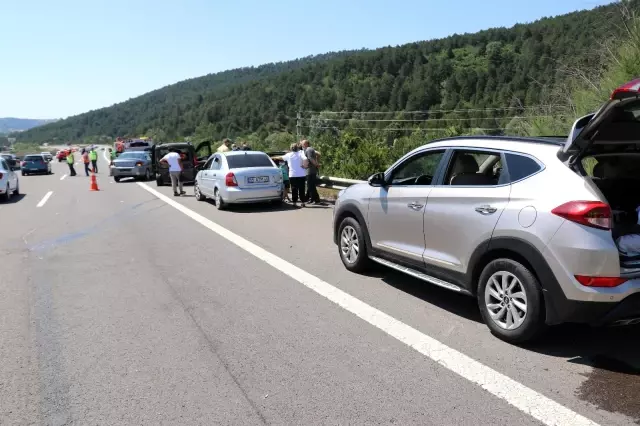 TEM'de zincirleme kaza: 3 yaralı