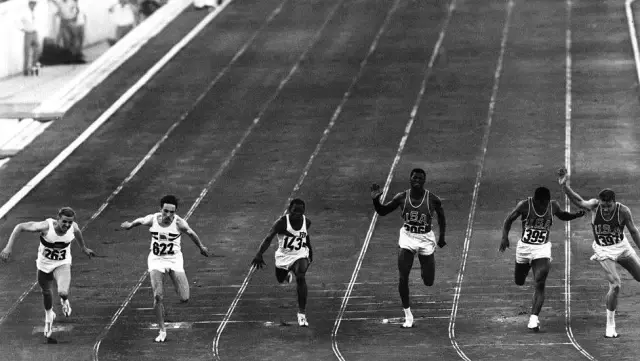 Tokyo Olimpiyatları: Atletizmde 10 saniye barajını delen koşucuların artmasında bilimin etkisi ne?