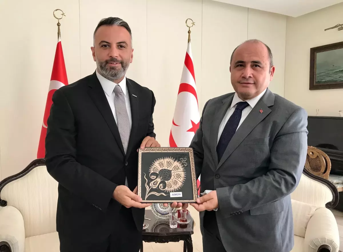 Türkiye'nin Lefkoşa Büyükelçisi Başçeri, ASKON heyetini kabul etti