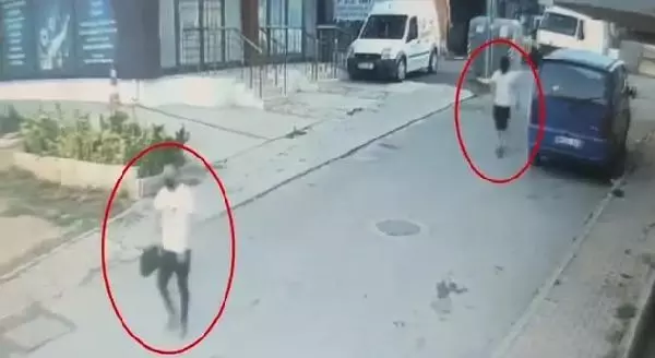 TUZLA'DA ATM'LERE KART KOPYALAMA DÜZENEĞİ YERLEŞTİREN ŞÜPHELİLER KAMERADA