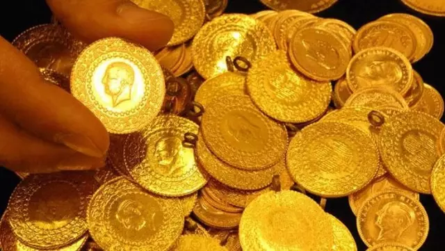Altının gram fiyatı 494 lira seviyesinden işlem görüyor Altının gram fiyatı 494 lira seviyesinden işlem görüyor