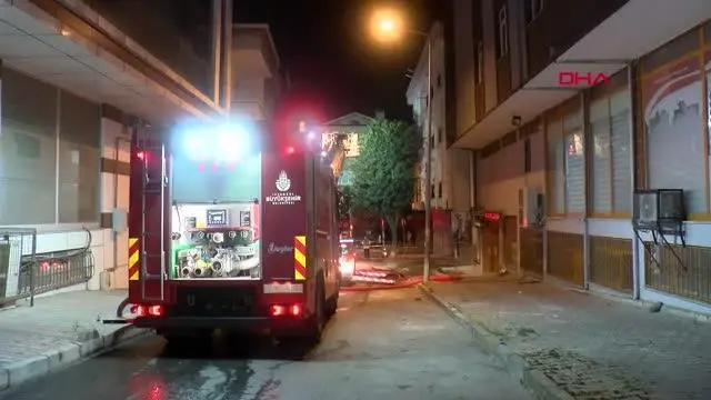 Son dakika haberi: BAĞCILAR'DA GECE YARISI KORKUTAN YANGIN