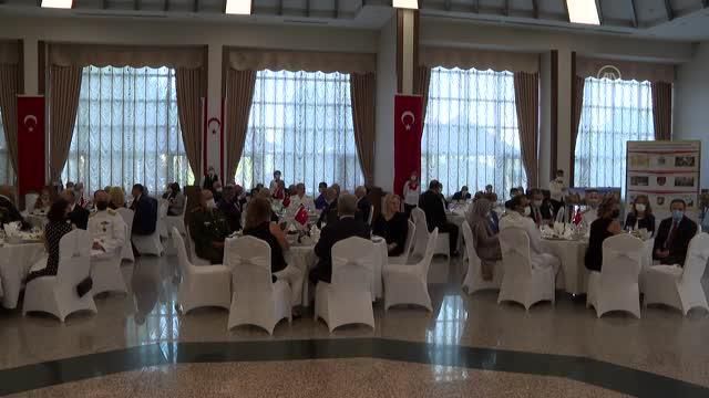 bakan akar turk askerinin adadaki varligini f 4 14299285 o