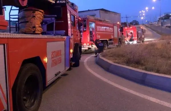 Başakşehir'de halk otobüsü alev alev yandı