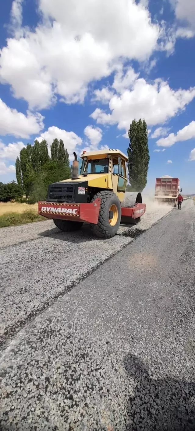 Kayseri Büyükşehir Belediyesinden kırsala 41 milyon lira değerinde asfalt çalışması