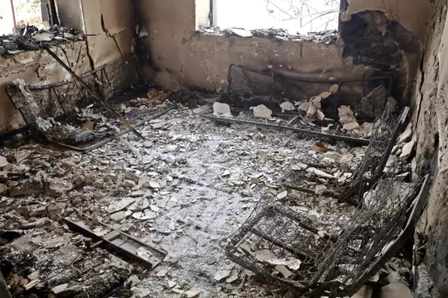 Evlerine gelip küle döndüğünü görünce gözyaşlarına boğuldular
