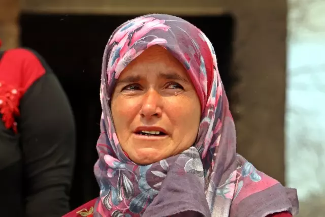 Evlerine gelip küle döndüğünü görünce gözyaşlarına boğuldular