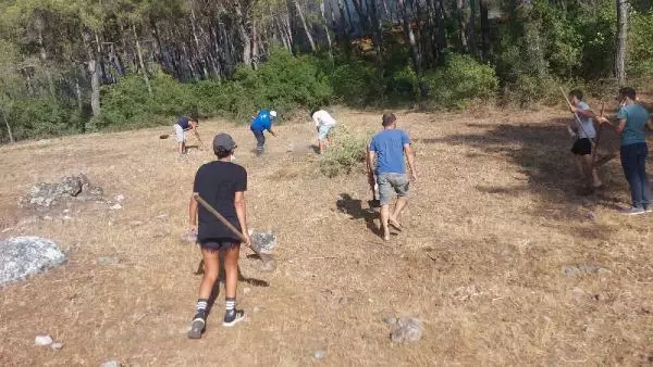 Marmaris'teki orman yangınında 2'nci gün; 1 ölü (3)
