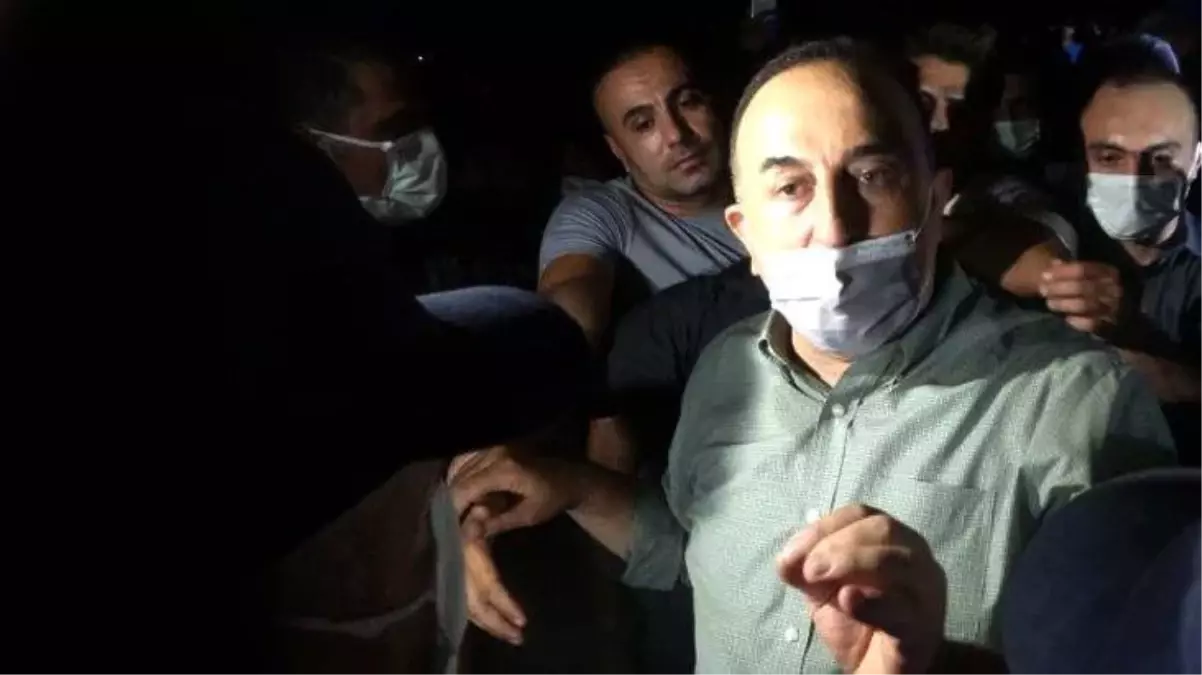 Memleketinde yuhalanan Bakan Çavuşoğlu'ndan ilk açıklama: İnsanlarımız gergindi