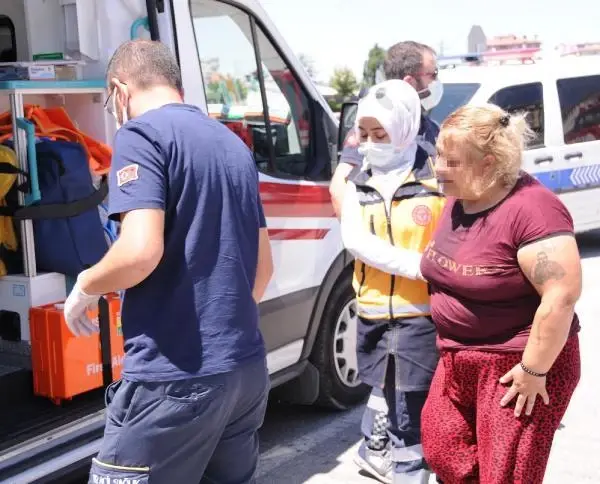 Oğlu tarafından dövülüp rehin alınan kadını polis kurtardı