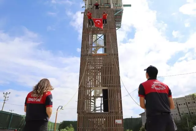 Ordu Büyükşehir Belediyesi, geleceğin itfaiyecilerini yetiştiriyor