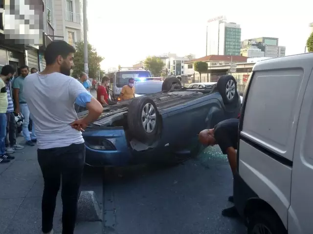Bayrampaşa'da kontrolden çıkan araç takla attı: 1 yaralı