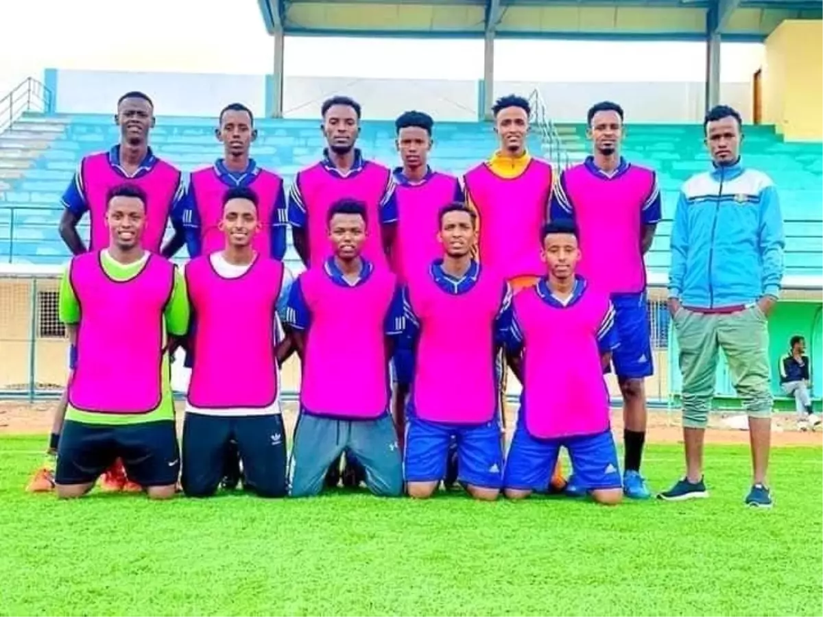 Somali'de futbolcuları taşıyan otobüse bombalı saldırı: 4 ölü, 10 yaralı