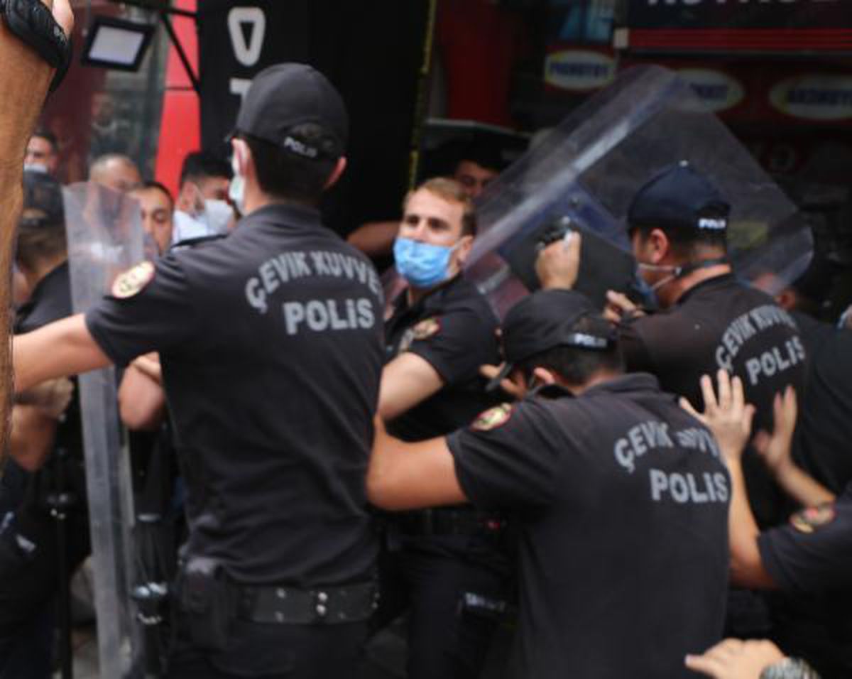 Son dakika... TOKAT'TA SAHTE ÜRÜN ARBEDESİ 5 GÖZALTI
