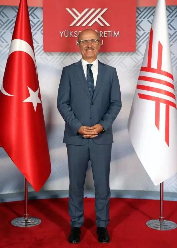 YÖK'te devir teslim töreni! Yeni başkan hızlı başladı