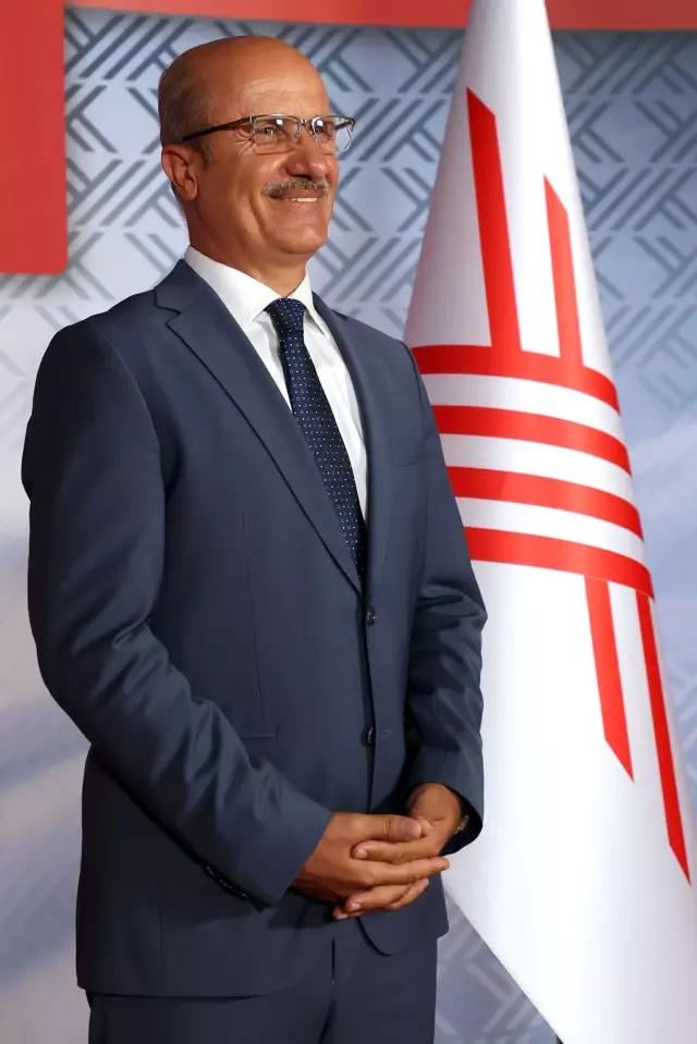 YÖK Başkanı Prof. Dr. Erol Özvar, görevine başladı