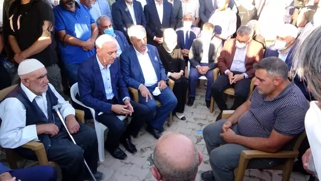 Son dakika haberleri: Adalet Bakanı Gül ve Kurtulmuş'tan katledilen ailenin yakınlarına taziye ziyareti