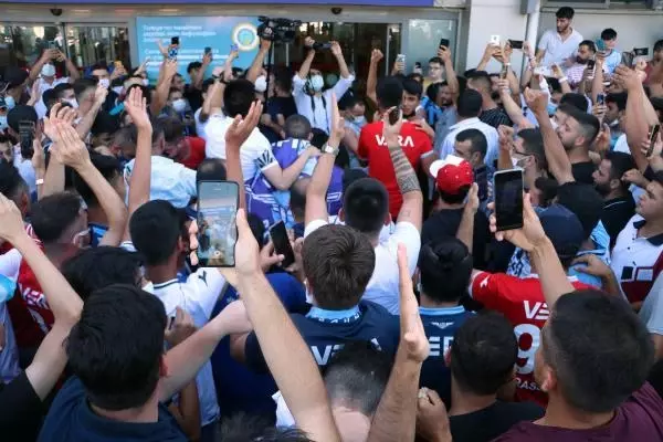 SPOR Adana'da Mario Balotelli izdihamı