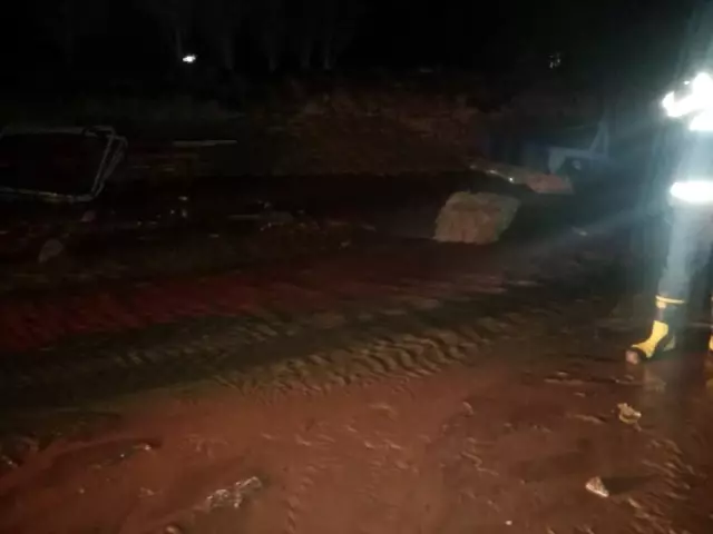 Ağrı'da sağanak yağış sele neden oldu