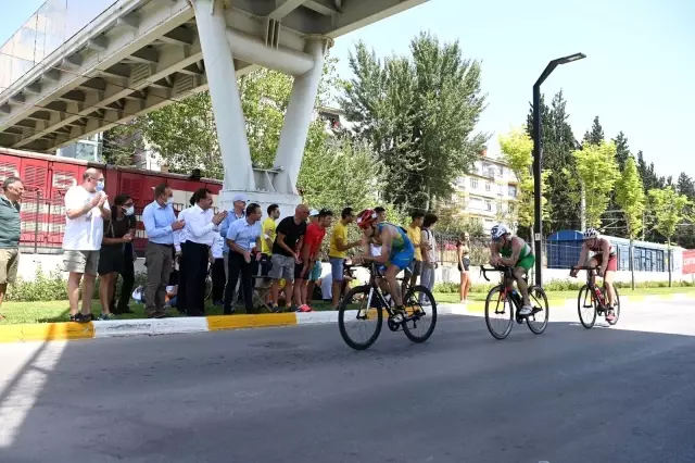 Balıkesir'de triatlon heyecanı