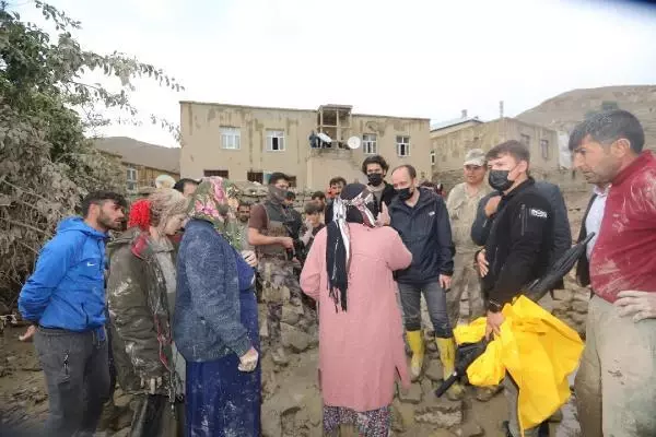 Başkale İlçemizde Devam Eden Sel Felaketi ile ilgili Basın Açıklaması