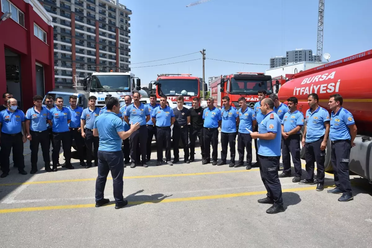 Bursa Büyükşehir Belediyesinden Marmaris'teki yangın söndürme çalışmalarına destek