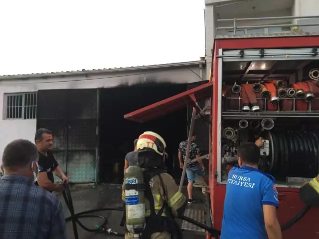 Son dakika haberi! Bir depoda çıkan yangın söndürüldü