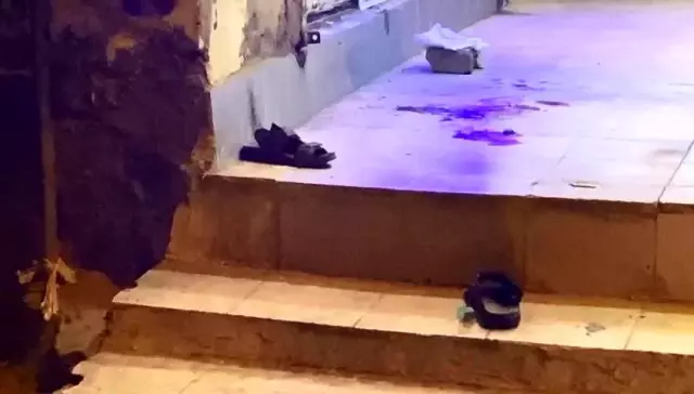 Diyarbakır'da işyerinin önünde oturan kişiye silahlı saldırı