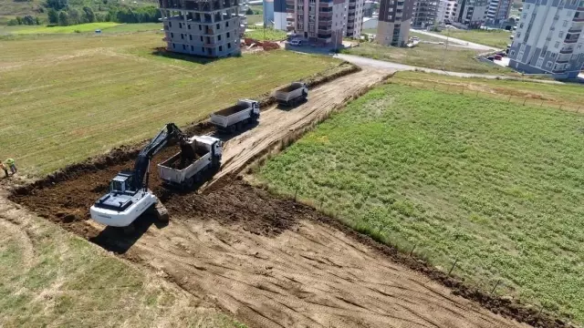 Son dakika haberi... İlkadım Belediyesi ulaşım ağına yeni yollar kazandırmaya devam ediyor