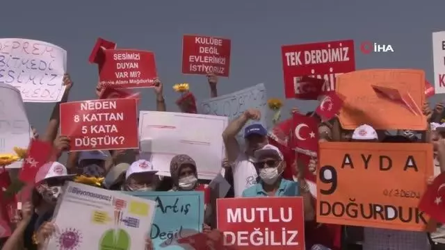 İzmirli depremzedelerden 'emsal artışı' eylemi