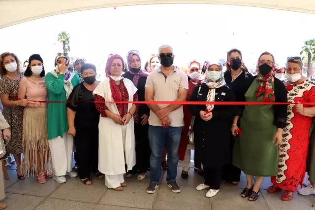 Kadınların pandemi döneminde ürettiği tüm eserler bu sergide