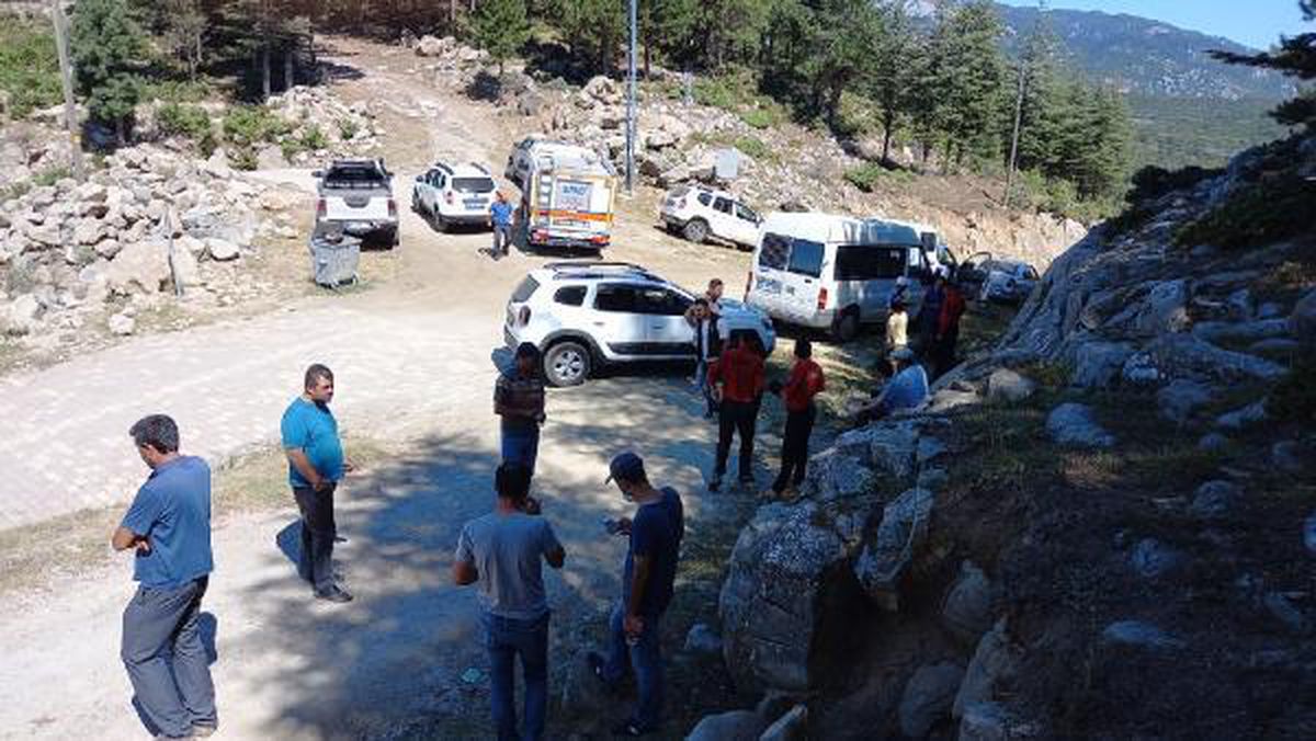 KAHRAMANMARAŞ'TA KAYIP EMİNE ÖĞRETMEN ARANIYOR