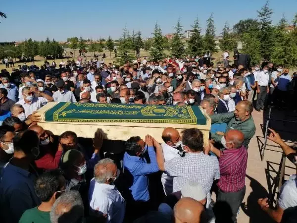 7 KİŞİNİN CENAZELERİ TOPRAĞA VERİLDİ