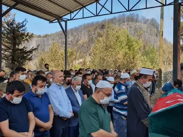 Son dakika: Manavgat'taki büyük yangın 4'üncü gününde; 2 orman işçisi yaşamını yitirdi (12)