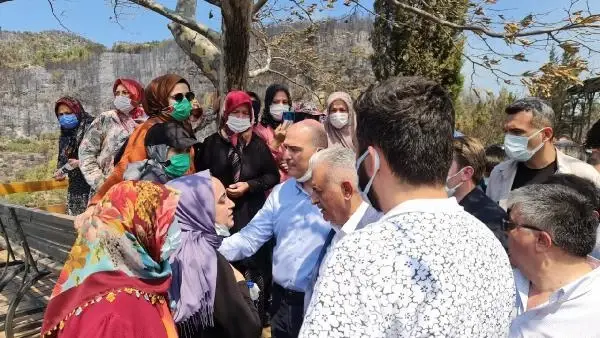 Son dakika: Manavgat'taki büyük yangın 4'üncü gününde; 2 orman işçisi yaşamını yitirdi (12)