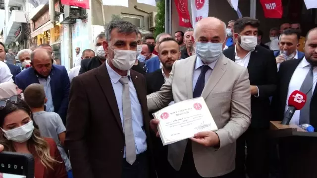 MHP Genel Sekreteri İsmet Büyükataman: Türkiye cumhuriyeti devleti büyüktür, bu millet necip bir millettir, dün olduğu gibi en yoksul zamanında en...