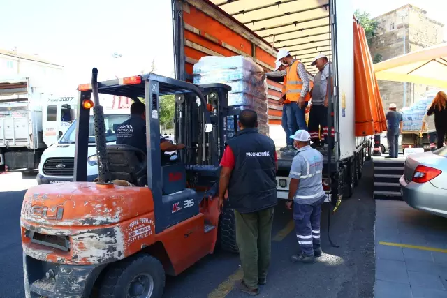 Nevşehir'den Manavgat'a bir tır yardım gönderildi