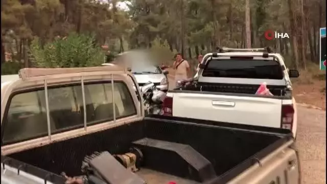 Orman nöbetindeki vatandaşlar, keçiboynuzu hırsızlarını yakaladı