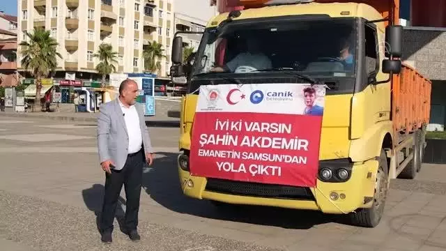 Orman yangını ile mücadele eden Marmaris'e içme suyu desteği