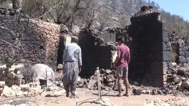 Orman yangınında evi kullanılamaz hale gelen mahalle sakini, üzüntüsünü anlattı
