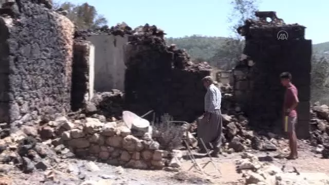 Orman yangınında evi kullanılamaz hale gelen mahalle sakini, üzüntüsünü anlattı