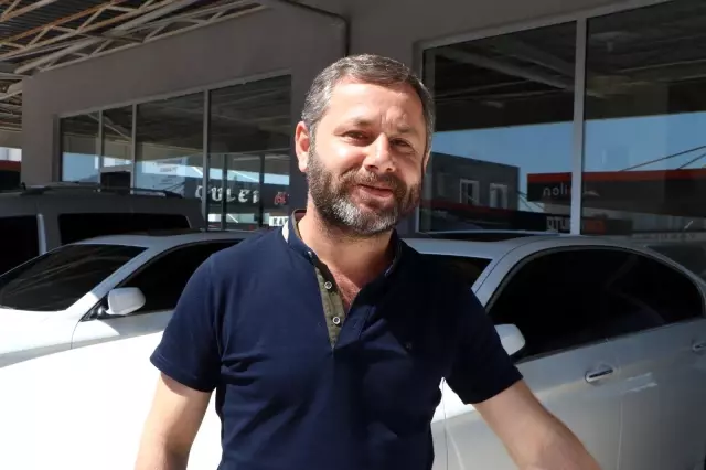 Samsun'da ikinci el oto pazarında bayram sonrası hareketliliği