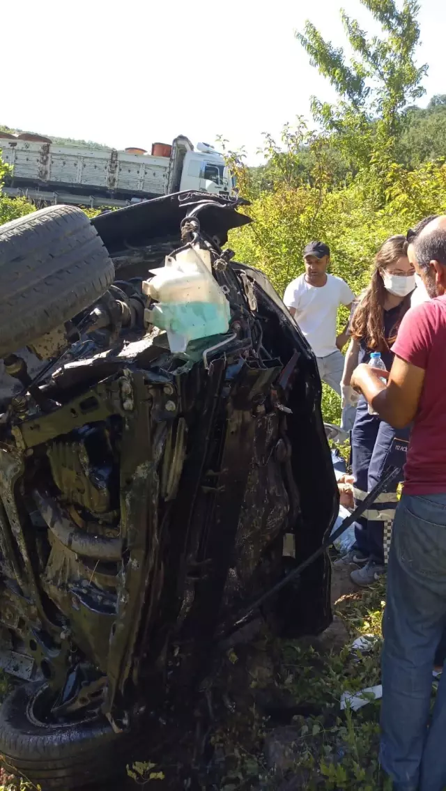 Samsun'da otomobil devrildi: 2 ölü