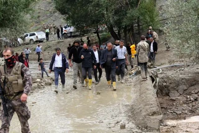 Sel felaketinden son anda kurtarılan kadın konuştu: Hiçbir şeyimiz kalmadı