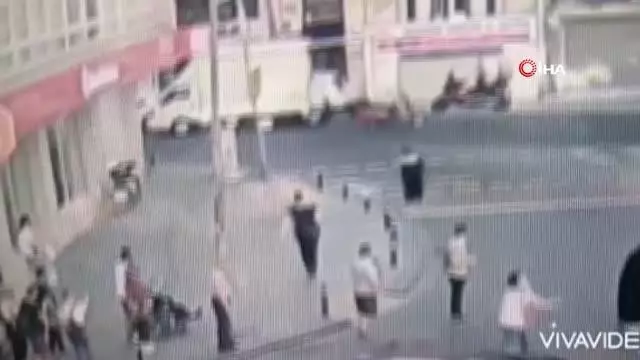 Son dakika haber | Şişli'de kadın yankesicinin yakalanma anı kamerada