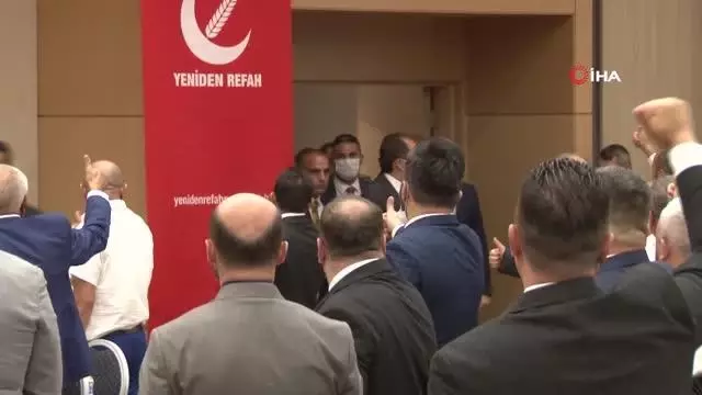 Fatih Erbakan: Gerçekleşen enflasyonun en az 10 puan üzerinde maaş zammı yapılması lazım