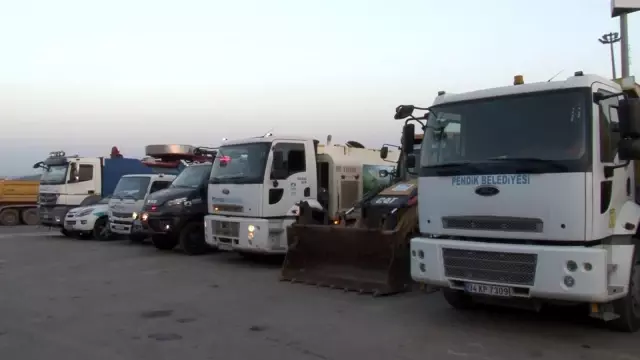 Antalya'daki yangını söndürme çalışmalarına Pendik Belediyesi'nden destek