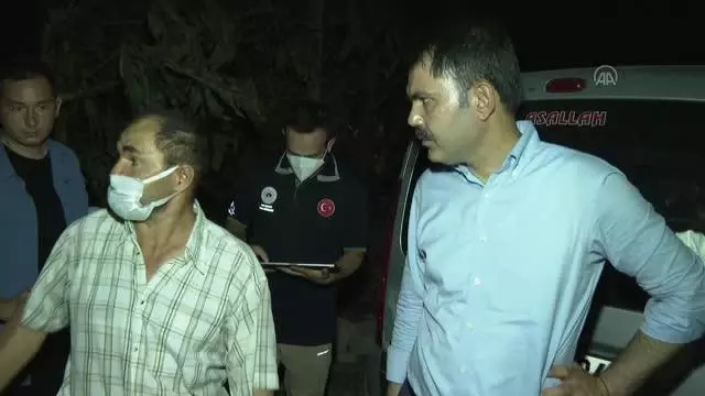 Son dakika: Bakan Kurum'dan yangında evleri hasar gören tıp öğrencisi kız kardeşlere burs sözü