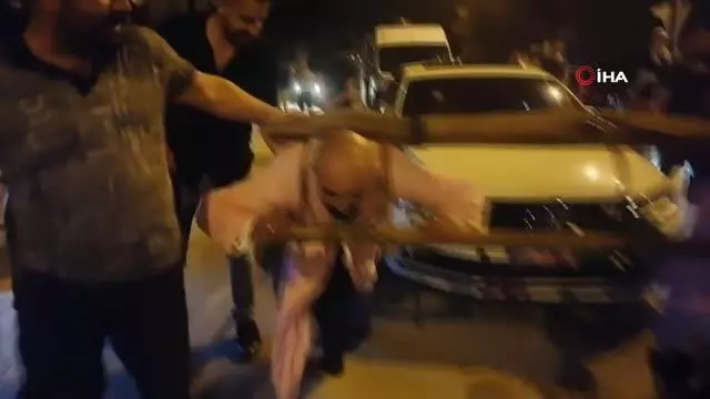 Damada boyunduruk takıp araç çektirdiler