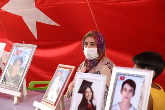 Diyarbakır annelerinden evlatlarına teslim ol çağrısı